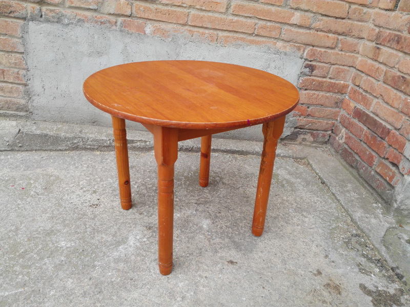 mesa + silla infantil madera alt 49 o59.5 1u 32.5-60.5x32x28 1u